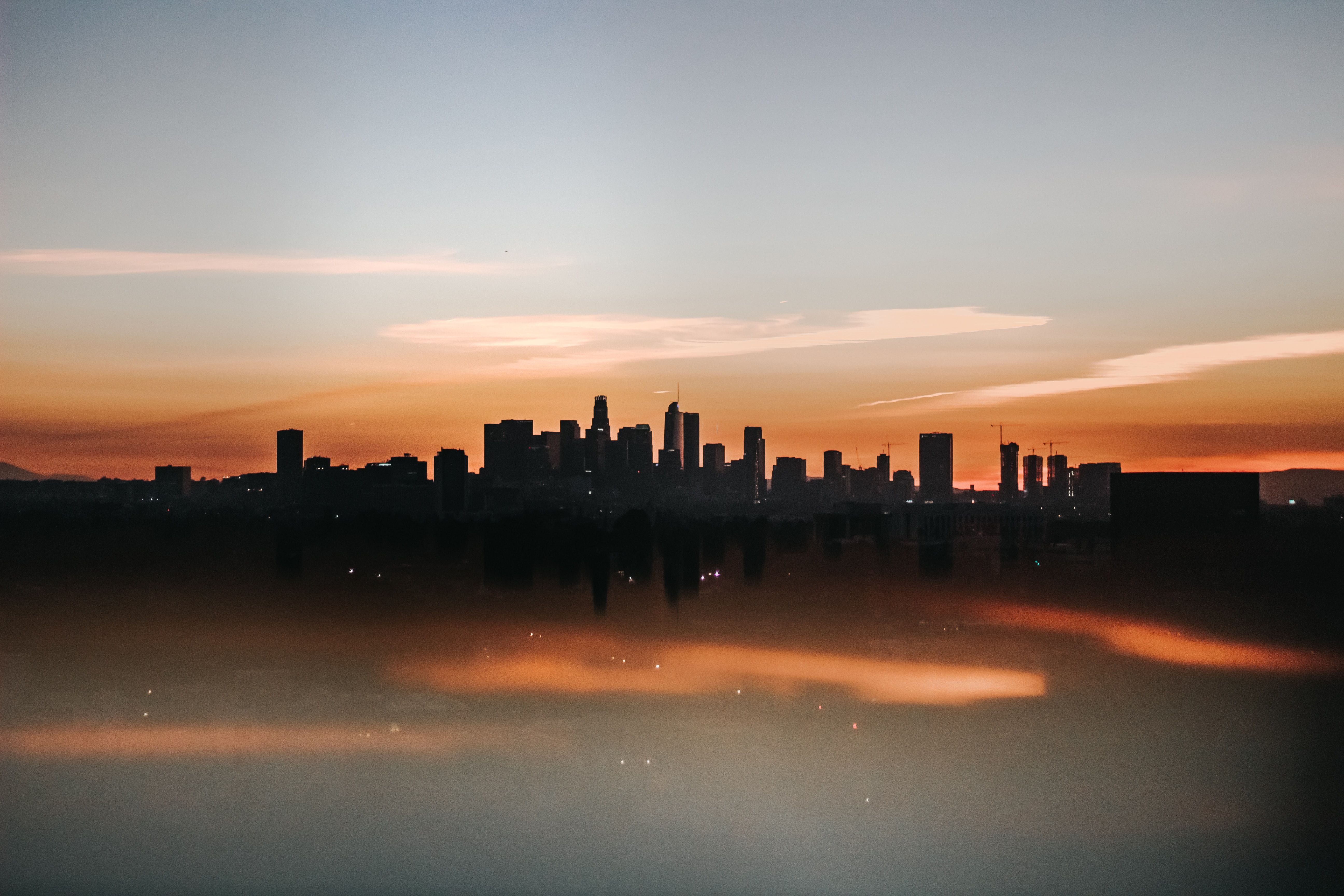 Skyline, Silhouette, Sonnenuntergang, Spiegelung, Stadt, 5K-Hintergrundbild für PC