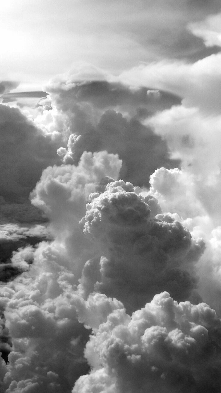 Wolkentürme, Schwarzweiß, Dramatischer Himmel, Sonnenstrahl, Grautöne, HD, Handy-Hintergrund