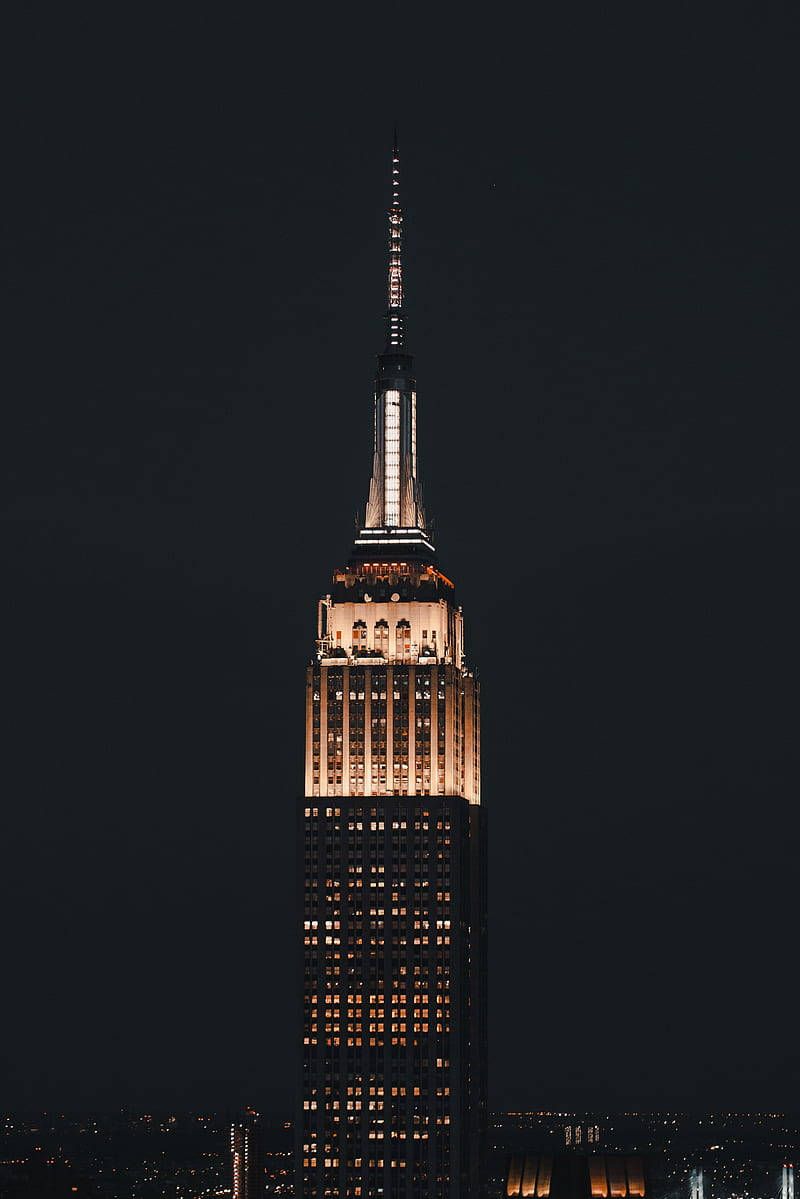Empire State Building, Nacht, Beleuchtete Turmspitze, Dunkler Himmel, Art déco, Tablet-Hintergrund