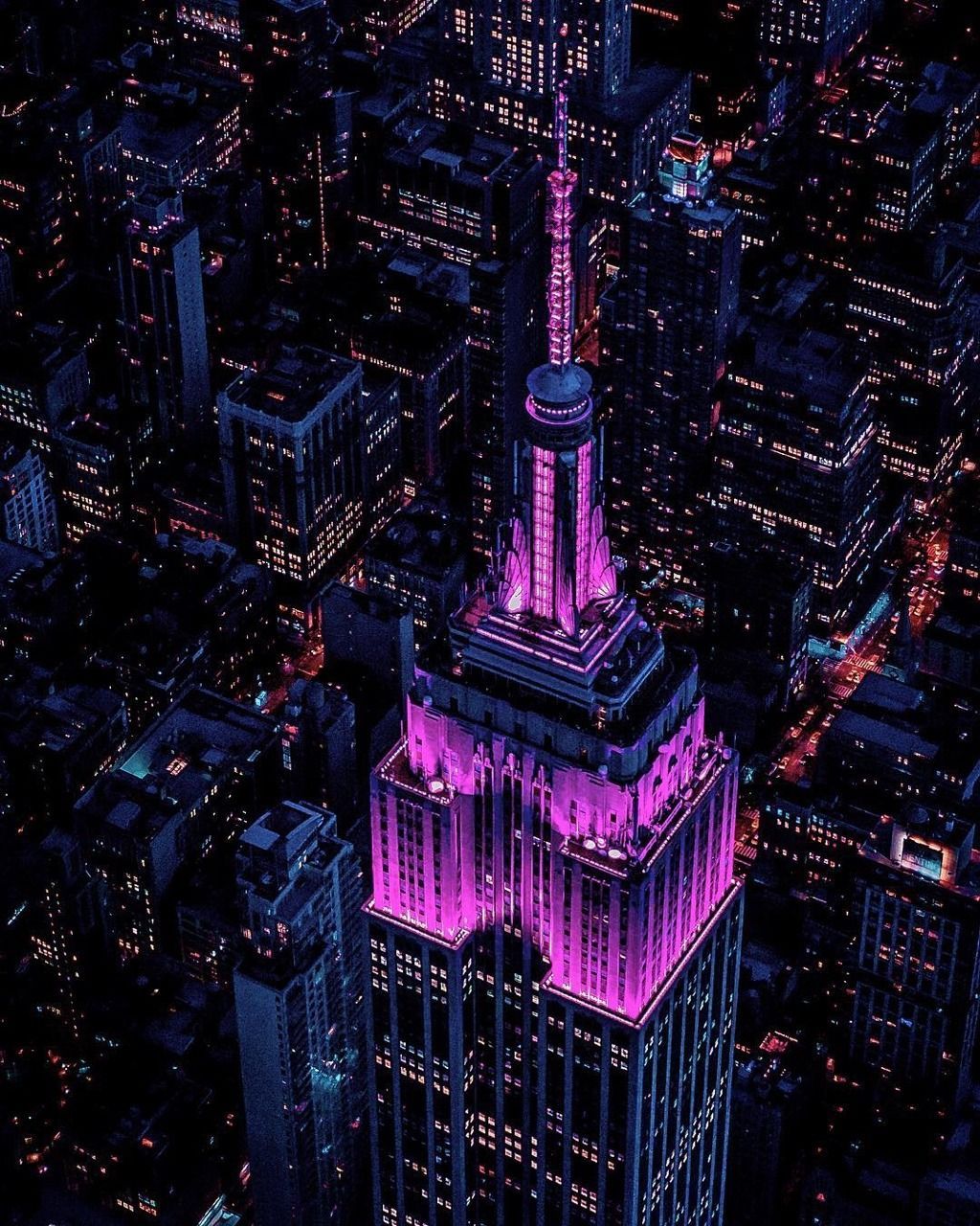 Empire State Building, Vogelperspektive, Nacht, Pinke Beleuchtung, New York City, Tablet-Hintergrundbild