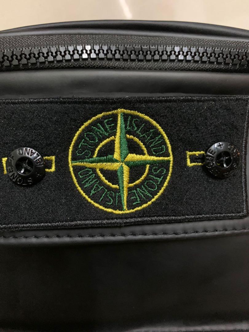 Stone Island, Aufnäher, Kompassrose, Reißverschluss, Schwarz, Nahaufnahme, Hintergrundbild fürs Tablet