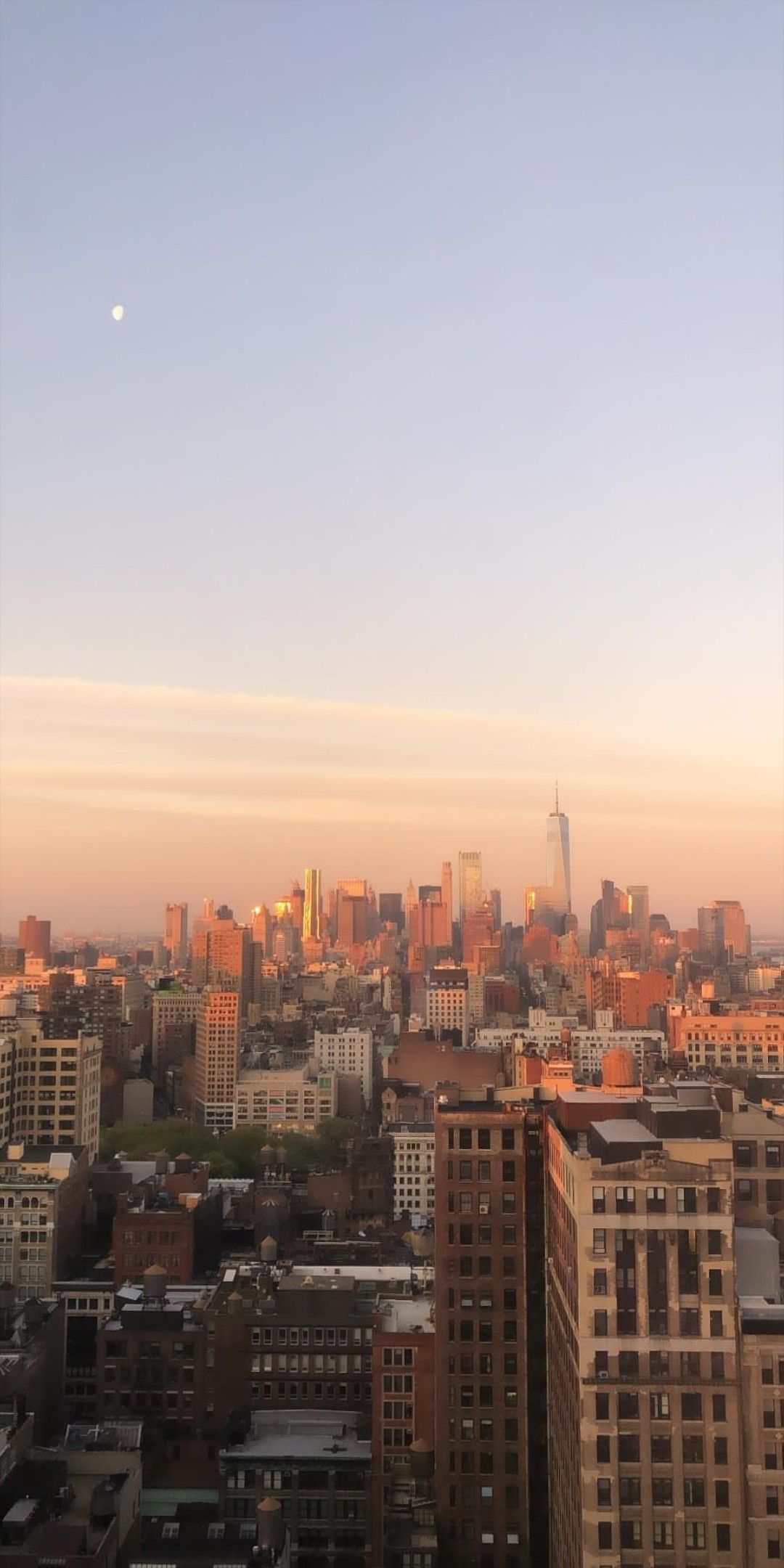 Manhattan, Skyline, Mond, Abenddämmerung, Hellblau, Hintergrundbild für iPhone und Android