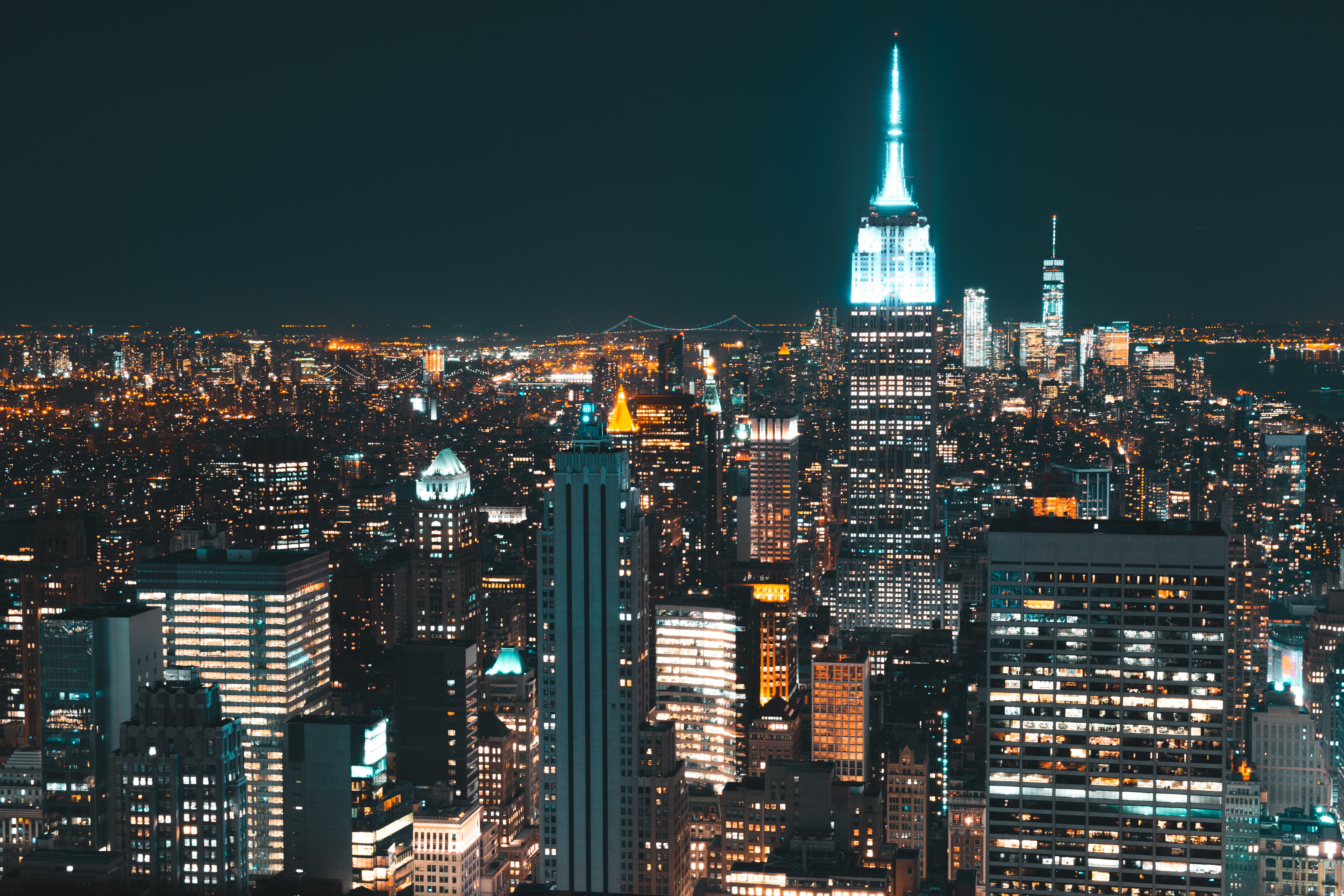 Empire State Building, Manhattan, Lichtermeer, Nacht, Türkis, 5K, Windows-Hintergrundbild