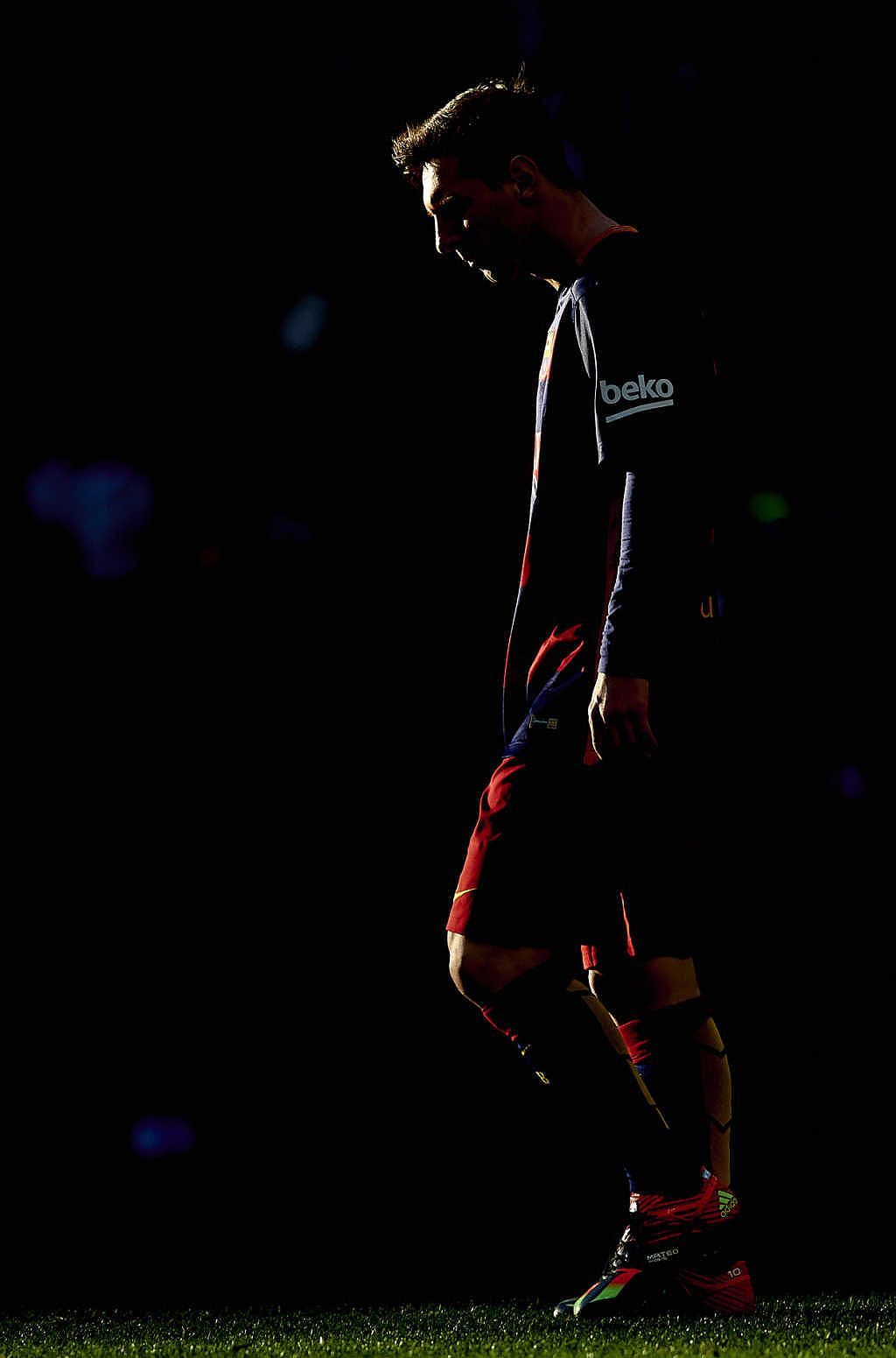 Lionel Messi, Silhouette, Dunkel, Gegenlicht, Minimalistisch, HD, Handy-Hintergrundbild