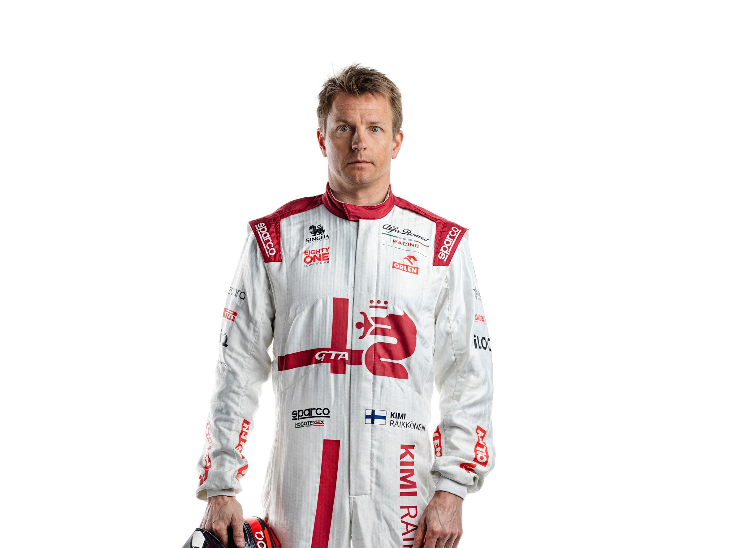 Kimi Räikkönen, Alfa Romeo Racing, Rennanzug, Weißer Hintergrund, Ganzkörper, Full HD Wallpaper