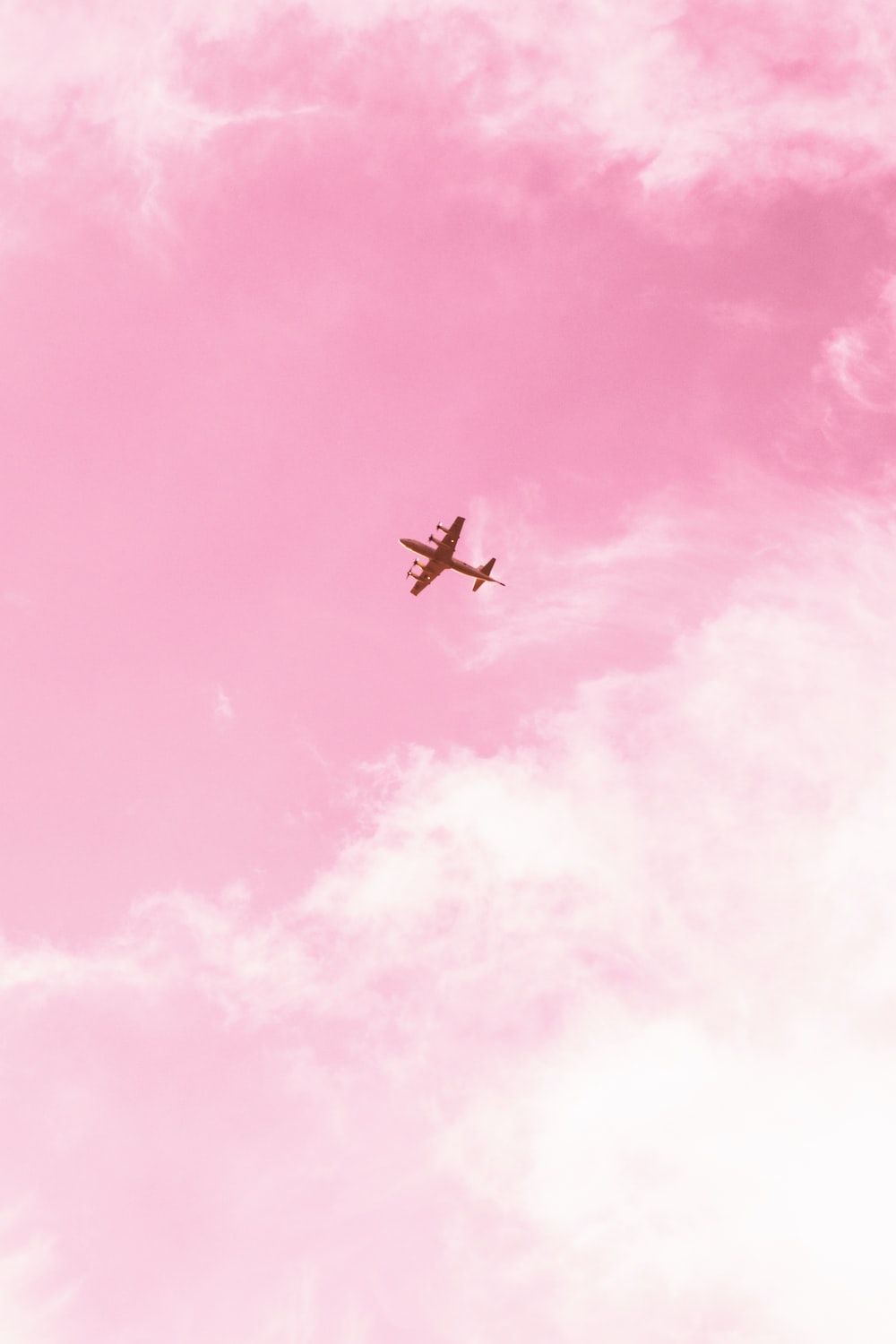 Flugzeug, Rosa Himmel, Wolken, Pastell, Minimalistisch, HD, Hintergrundbild fürs Handy