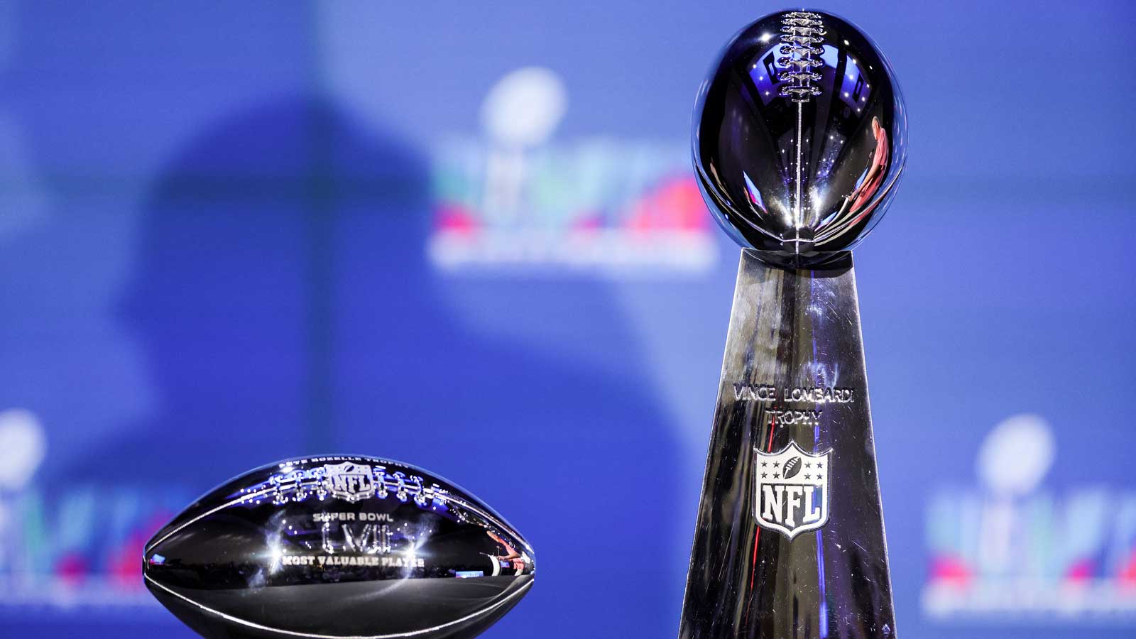 Vince Lombardi Trophy, Football, Silber, Blauer Hintergrund, NFL, HD Wallpaper