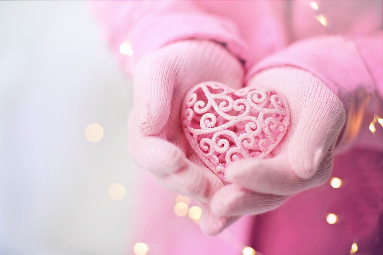 Herz, Fäustlinge, Hände, Rosa, Lichterkette, HD, Hintergrundbild für den PC