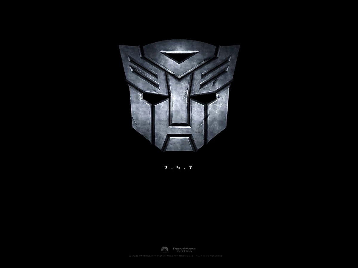 Autobot-Logo, Transformers, Metall, Schwarzer Hintergrund, Minimalistisch, Wallpaper