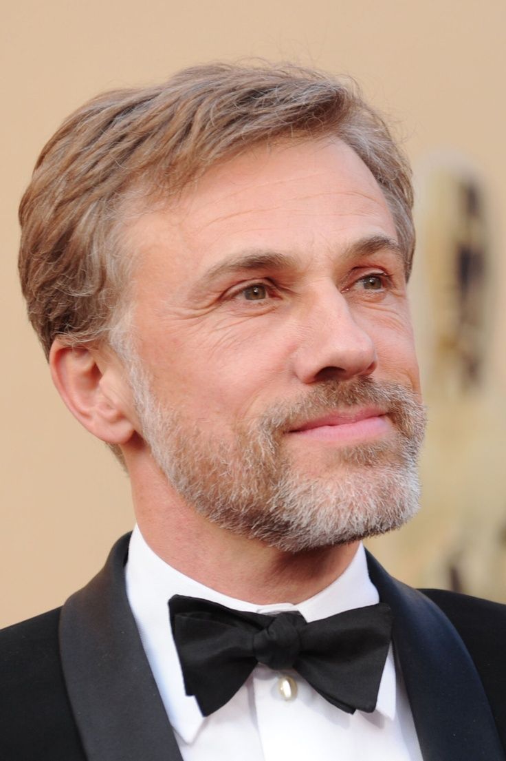 Christoph Waltz, Smoking, Fliege, Lächeln, Porträt, HD, Hintergrundbild fürs Handy