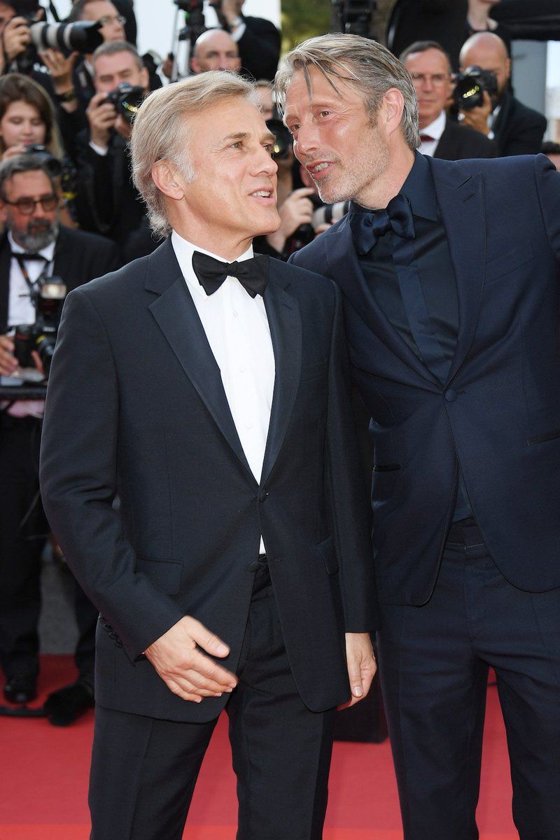 Christoph Waltz, Roter Teppich, Smoking, Filmfestival, Zwei Männer, Hintergrundbild fürs Handy