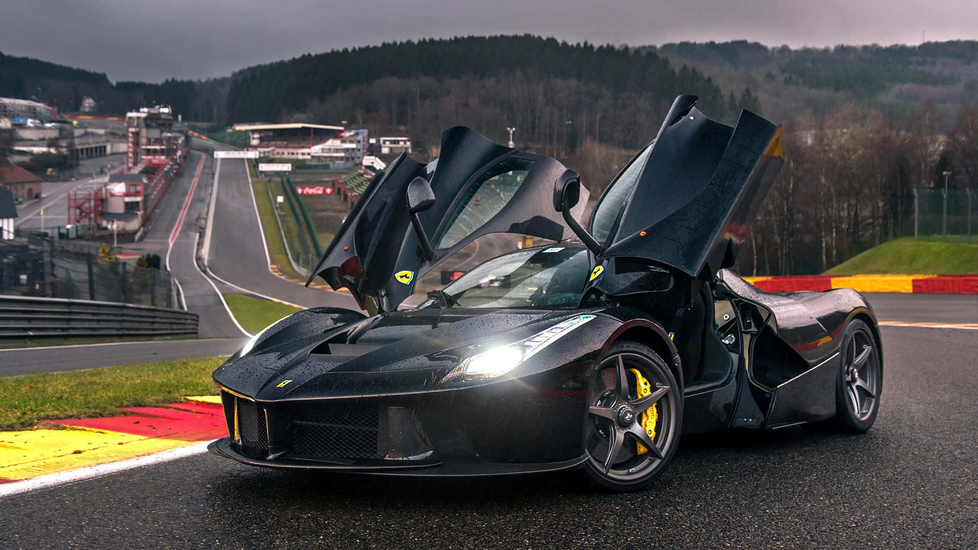Ferrari LaFerrari, Spa-Francorchamps, Rennstrecke, Flügeltüren, Schwarz, 1920x1080, Desktop-Hintergrund