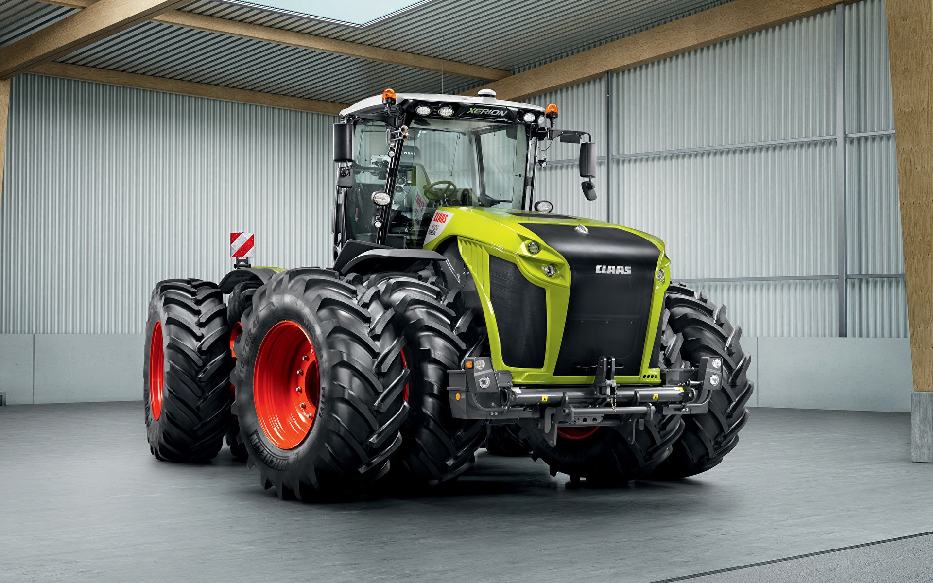Claas Xerion, Claas, Traktor, Halle, Studioaufnahme, 16:10, Full-HD-Hintergrundbild für den Desktop