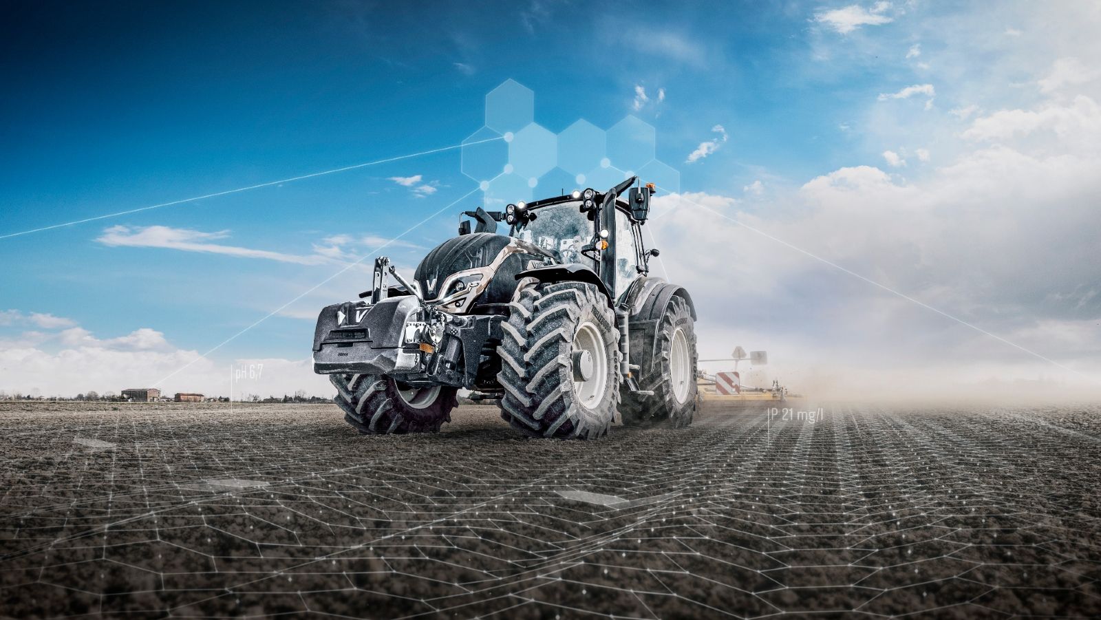 Valtra, Traktor, Silber, Acker, Blauer Himmel, 16:9, HD-Hintergrundbild für den Desktop
