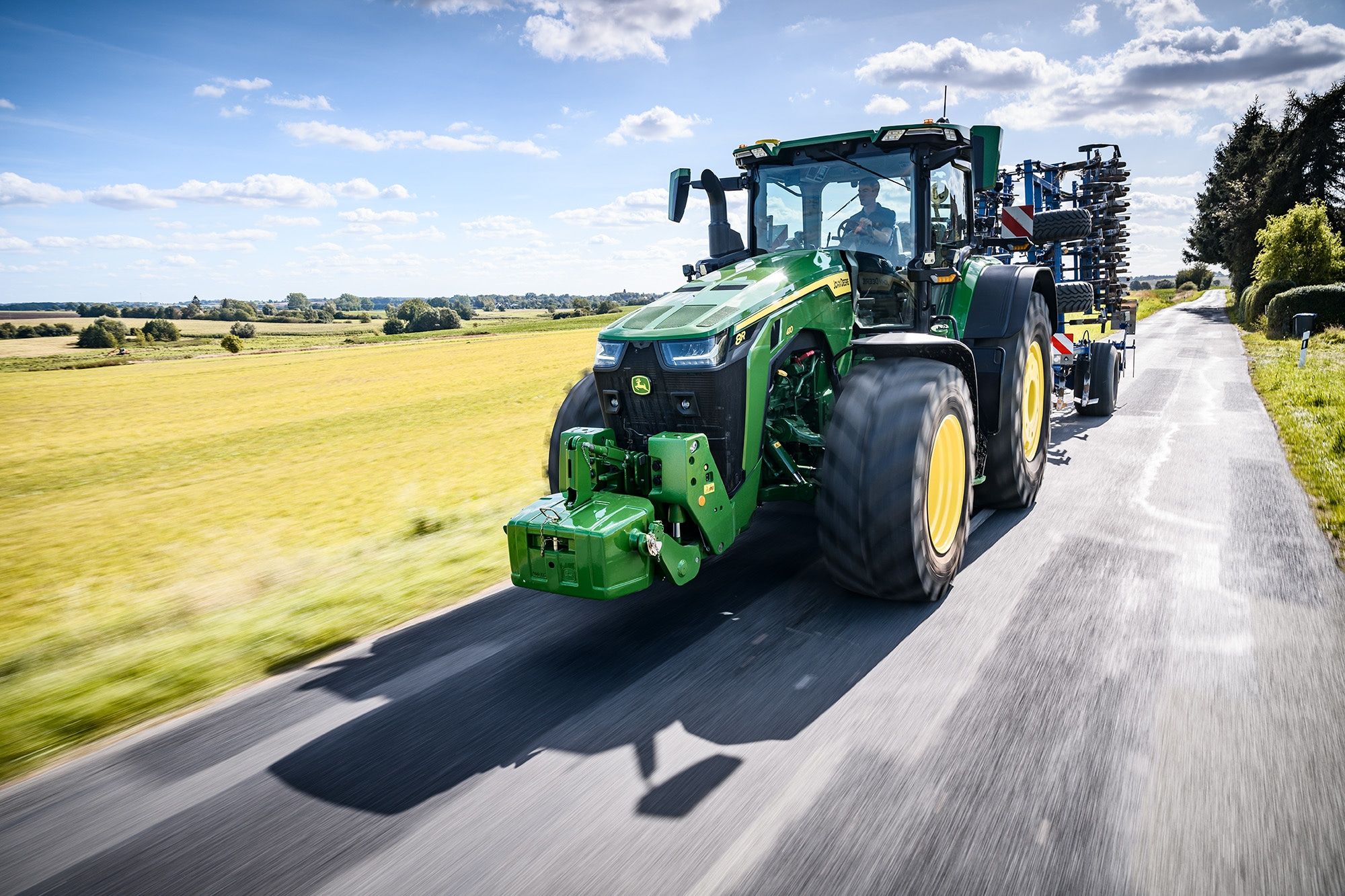 John Deere, Traktor, Landstraße, Bewegungsunschärfe, Sommer, Full-HD-Hintergrundbild für PC