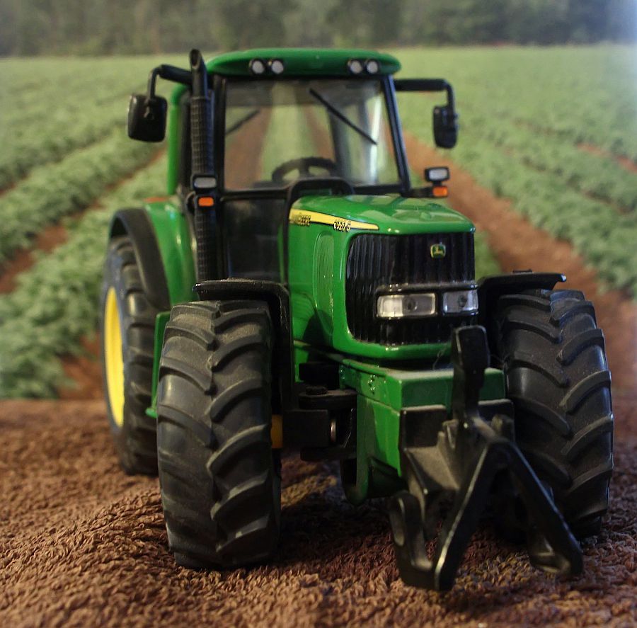 John Deere, Traktor, Frontansicht, Feld, Hintergrundbild für iPad und Tablet