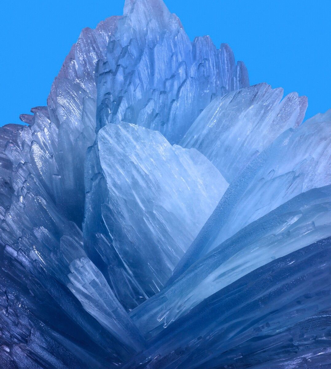 Blaue Kristalle, Mineral, Blauer Himmel, Makro, Google Pixel 8, Sperrbildschirm
