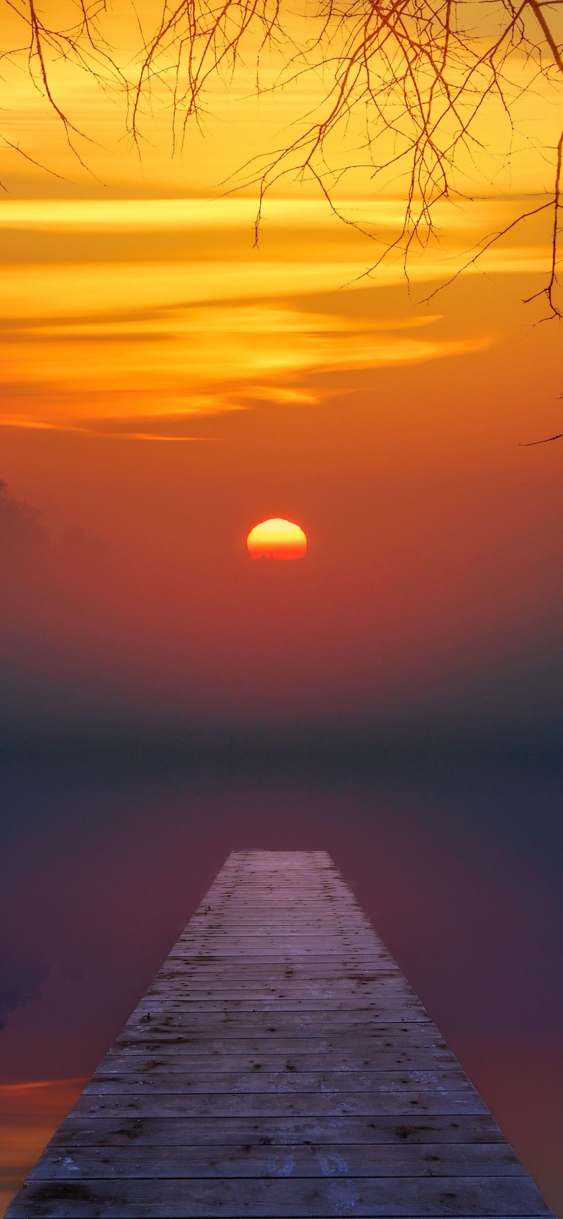 Sonnenuntergang, Steg, See, Orangefarbener Himmel, Galaxy-S24-Sperrbildschirm