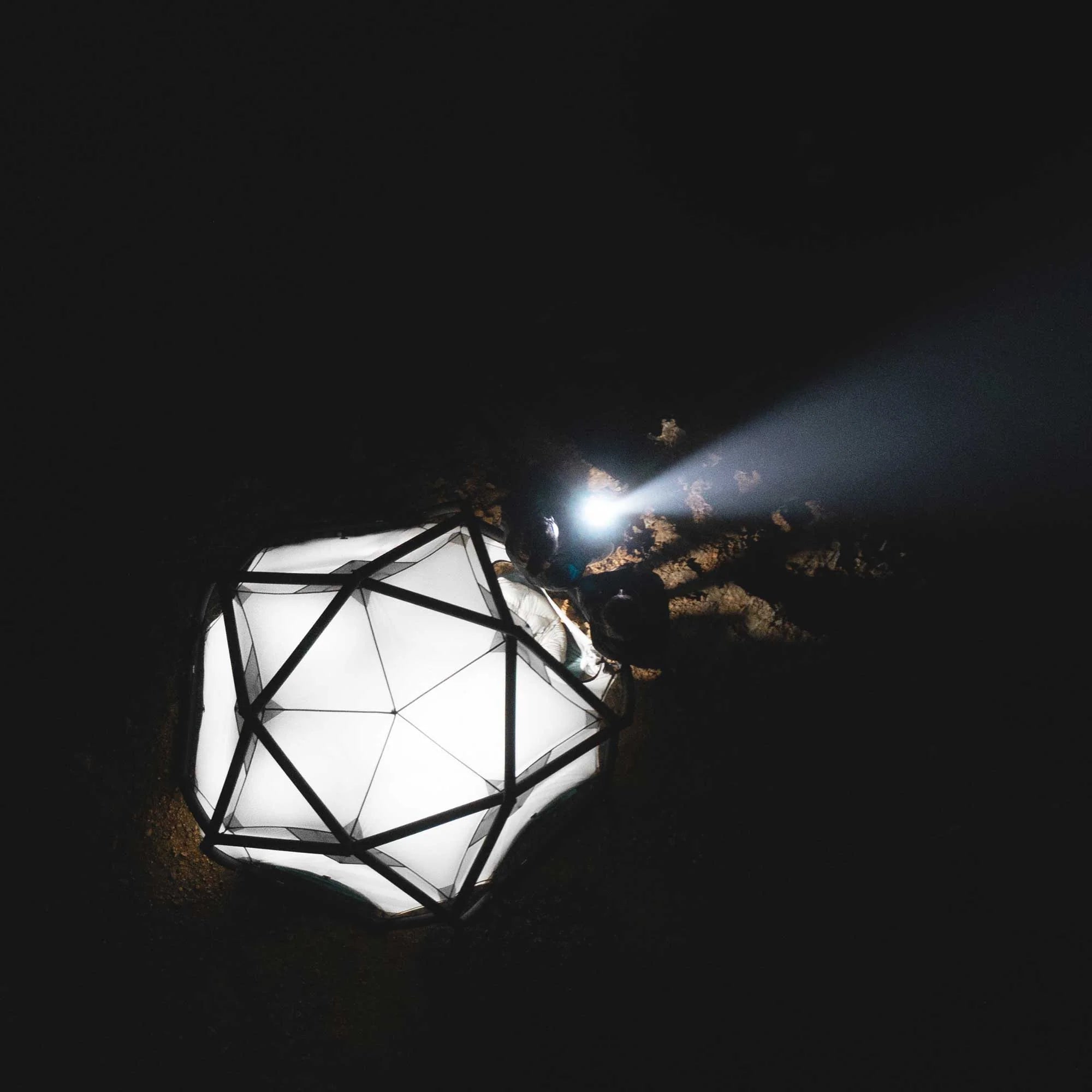 Lampe, Geometrisch, Licht, Dunkel, Nacht, Full HD, iPad-Hintergrundbild