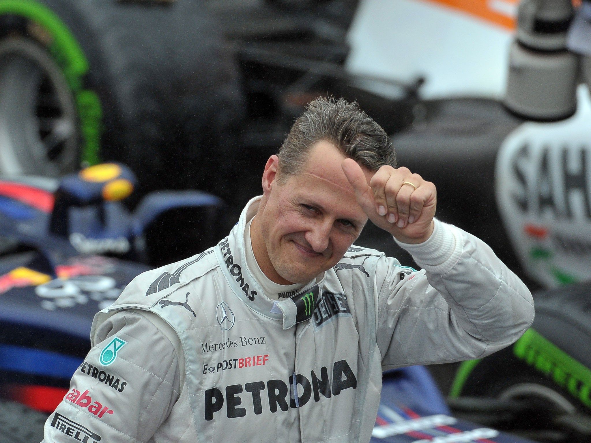 Michael Schumacher, Mercedes AMG Petronas, Boxengasse, Lächeln, Full HD, Tablet-Hintergrund