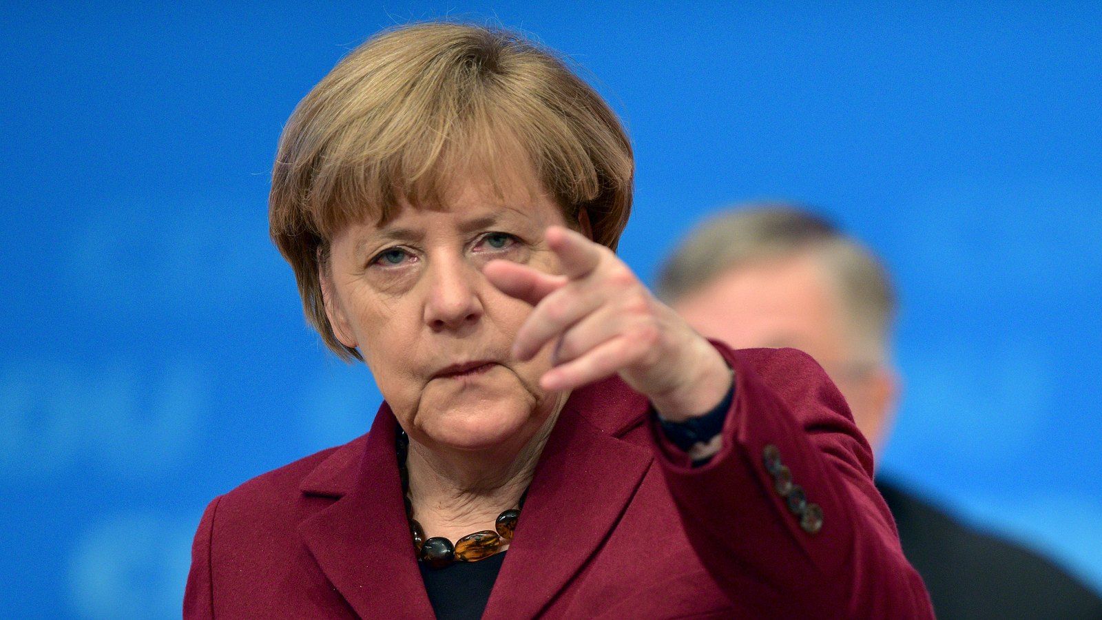 Angela Merkel, CDU, Zeigegeste, Blauer Hintergrund, Politikerin, HD Wallpaper