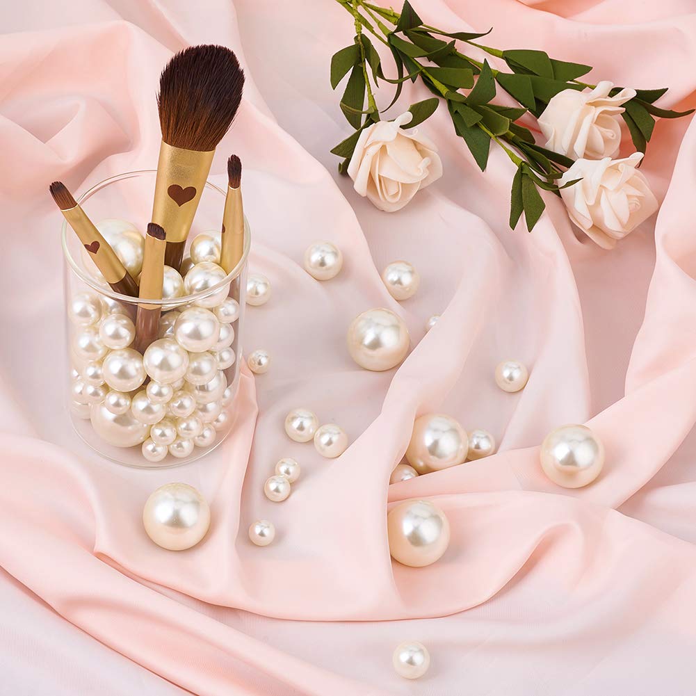 Make-up-Pinsel, Perlen, Rosen, Rosa Seide, Flatlay, Hintergrundbild für iPad und Tablet