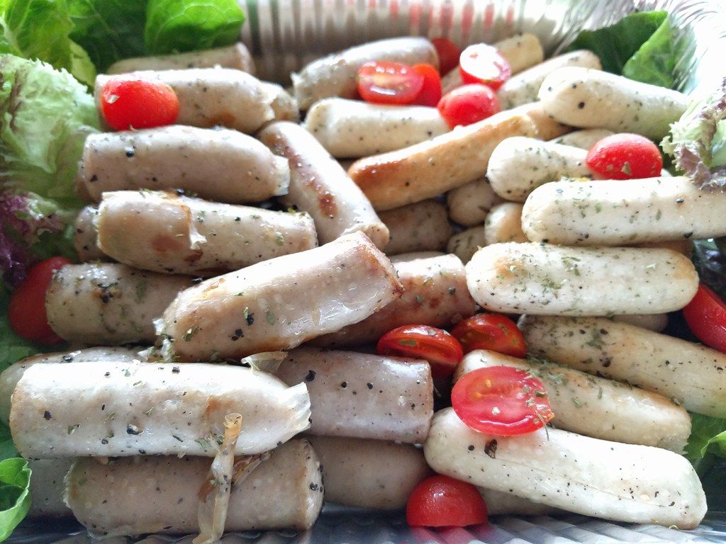 Weißwurst, Kräuter, Tomaten, Grill, Hintergrundbild für iPad und Tablet