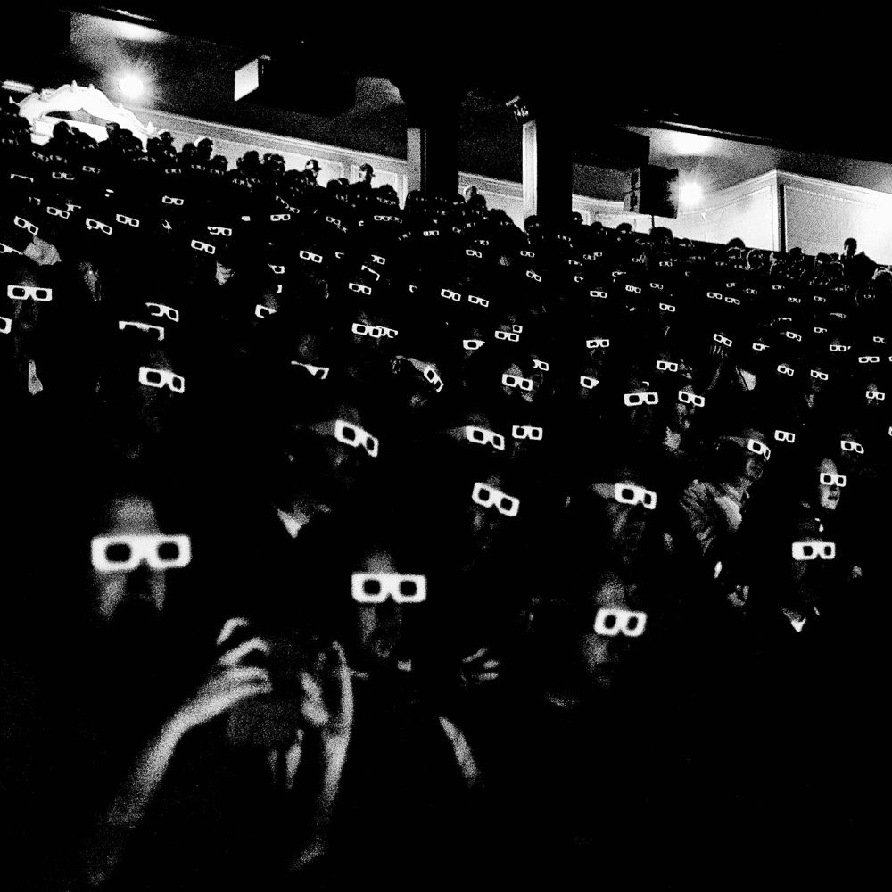 Kraftwerk, 3D-Brillen, Publikum, Schwarzweiß, Konzert, Hintergrundbild für iPad und Tablet
