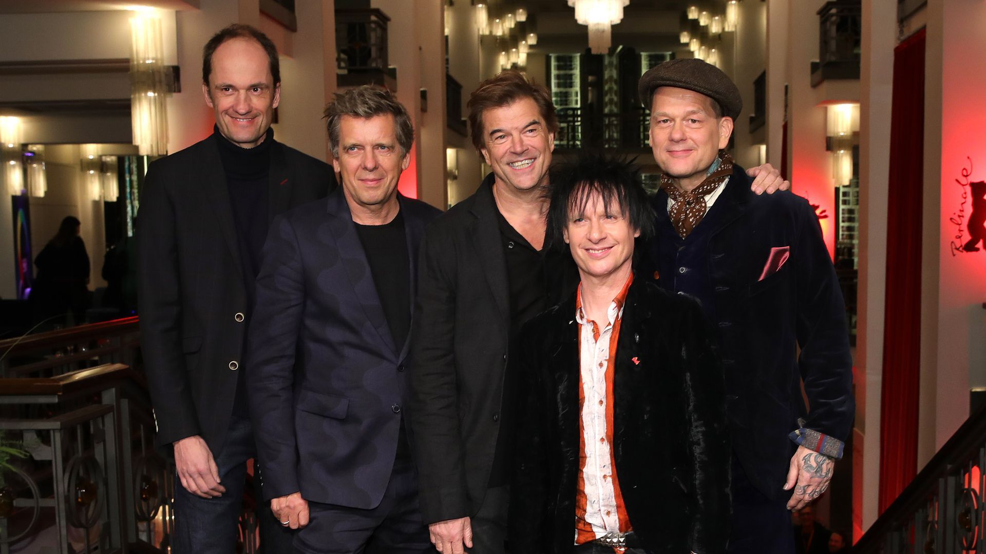 Die Toten Hosen, Campino, Bandfoto, Anzüge, Gruppenbild, Full HD, Desktop-Hintergrund