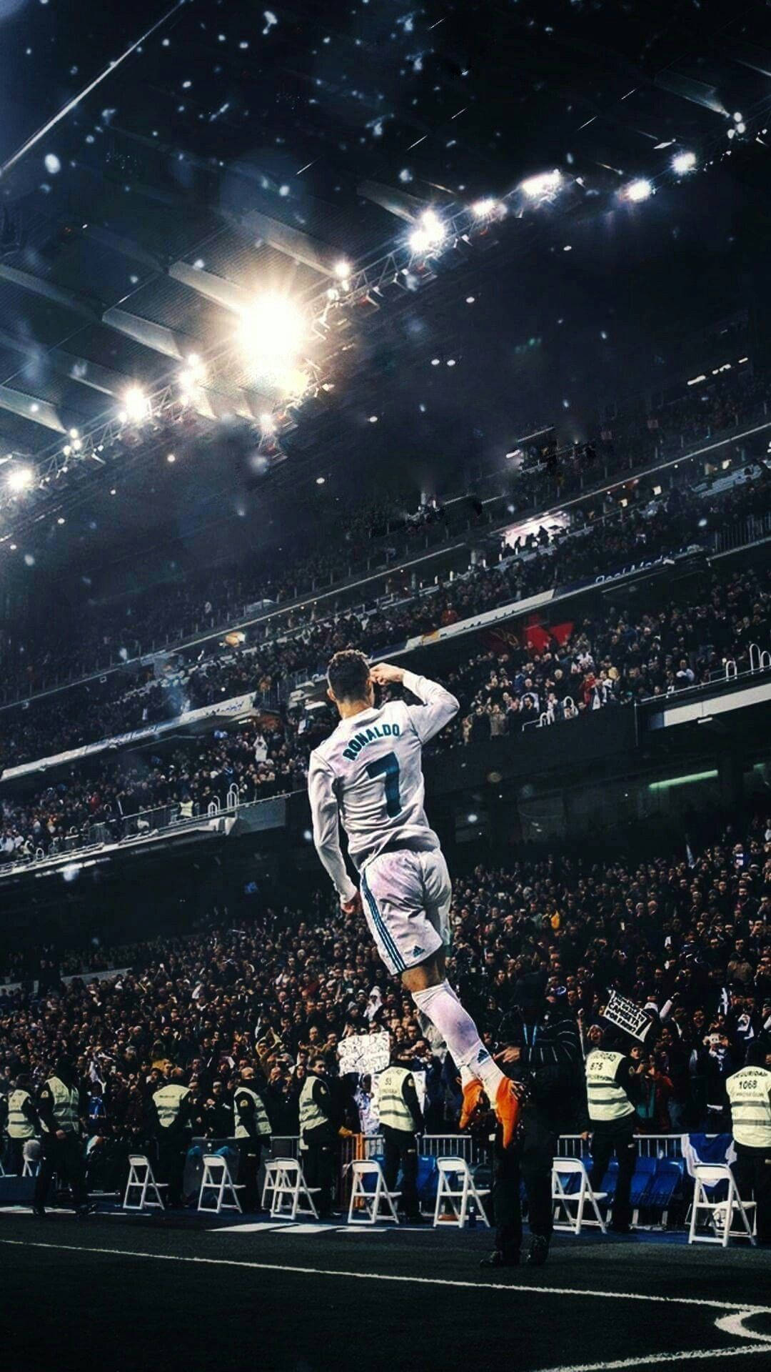 Cristiano Ronaldo, Real Madrid, Siu-Jubel, Stadion, Nacht, 1080x1920, Handy-Hintergrund