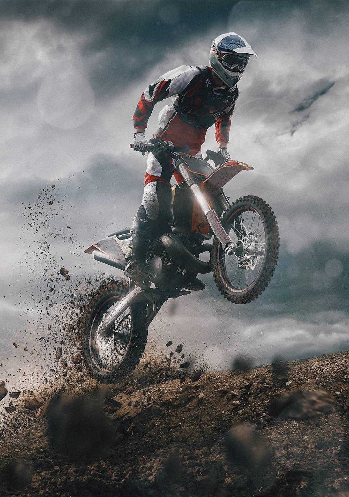 Motocross, Sprung, Erdbrocken, Gewitterwolken, Fahrer, Full HD, Hintergrundbild fürs Tablet