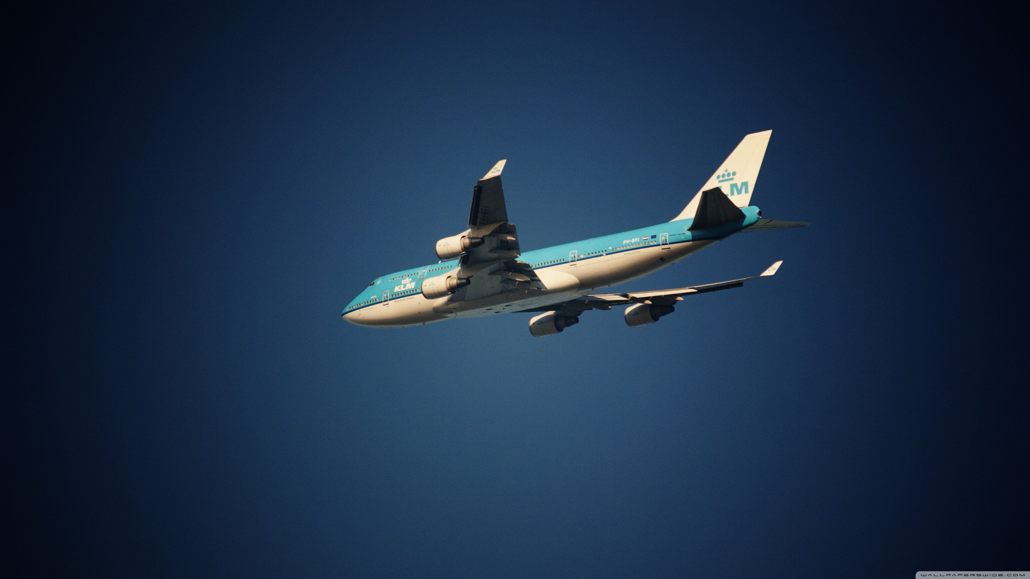 Boeing 747, KLM, Blauer Hintergrund, Flug, Jumbo-Jet, 2K Wallpaper