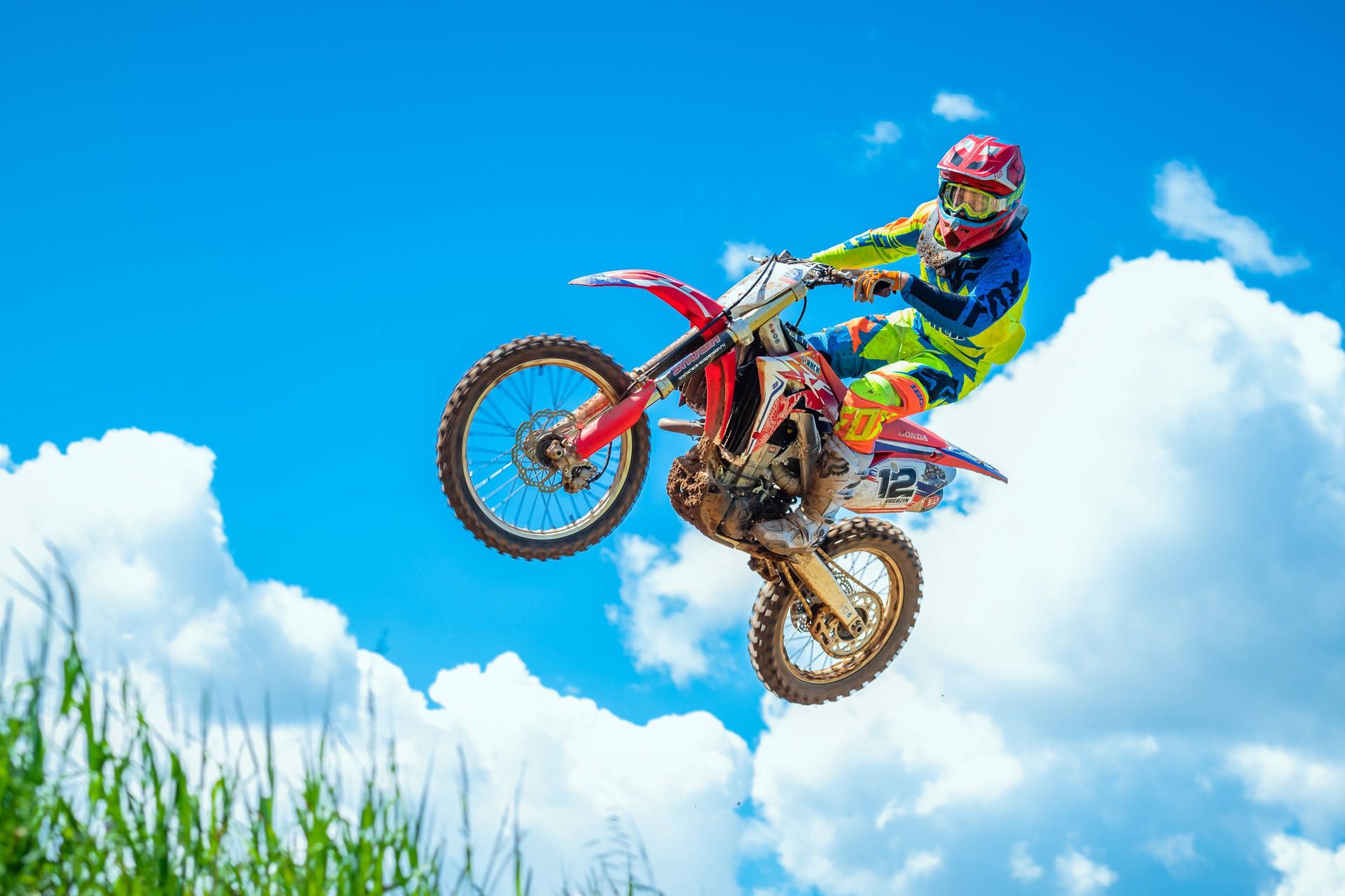 Honda, Motocross, Sprung, Blauer Himmel, Wolken, Full HD, Desktop-Hintergrund für Windows