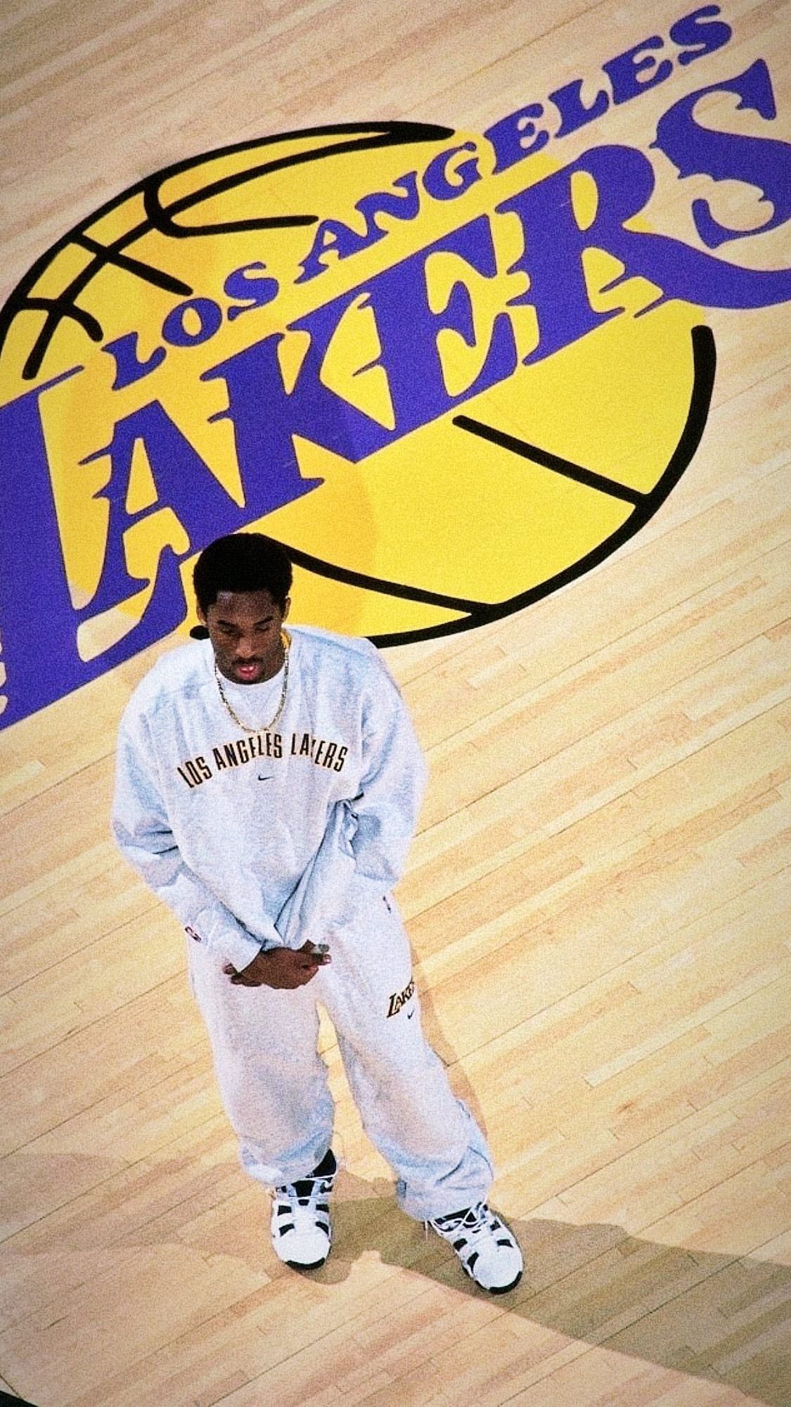 Kobe Bryant, Los Angeles Lakers, Lakers-Logo, Basketballfeld, Vogelperspektive, Parkett, Sperrbildschirm