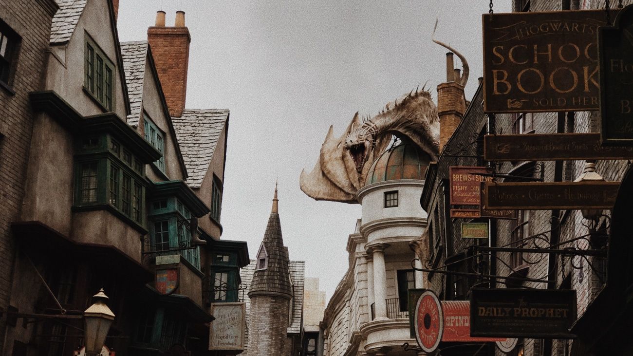 Winkelgasse, Gringotts, Drache, Harry Potter, Bewölkt, 16:9, HD-Hintergrundbild für den Desktop