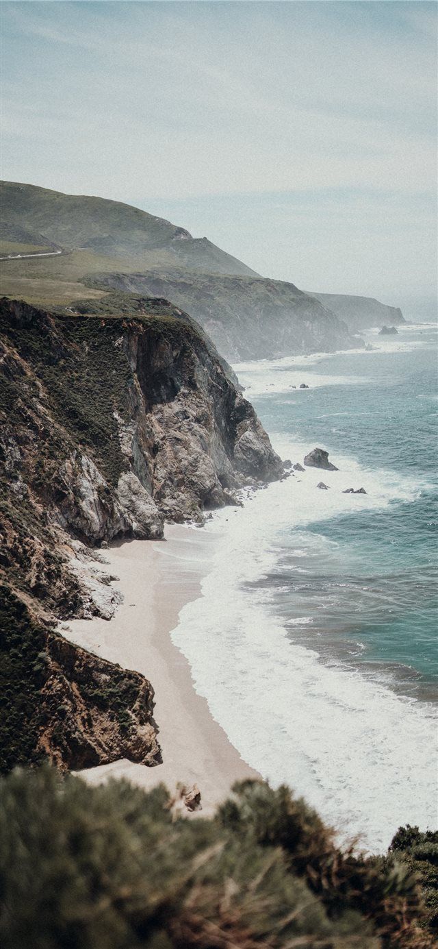 Steilküste, Klippen, Strand, Meer, Hochformat, Hintergrundbild für iPhone und Android