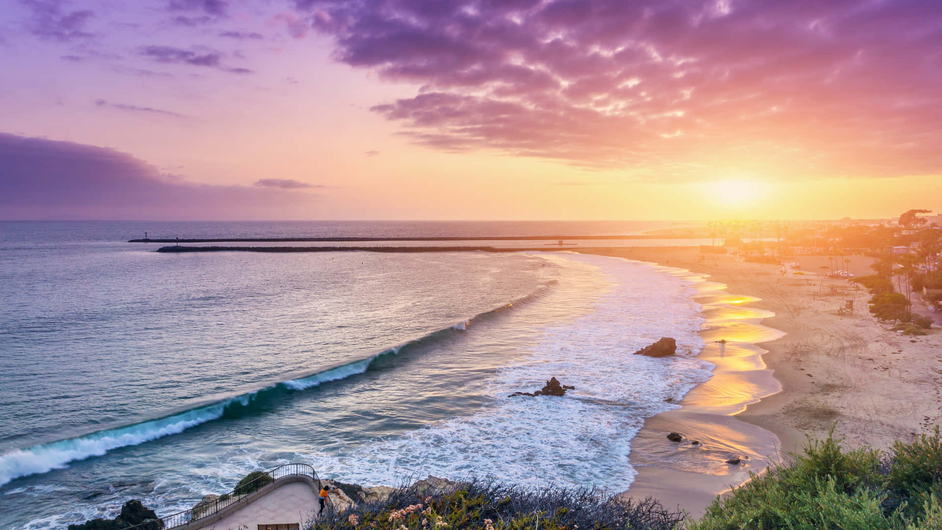Strand, Sonnenuntergang, Wellen, Lila Himmel, Bucht, Felsen, Full-HD-Hintergrundbild für PC