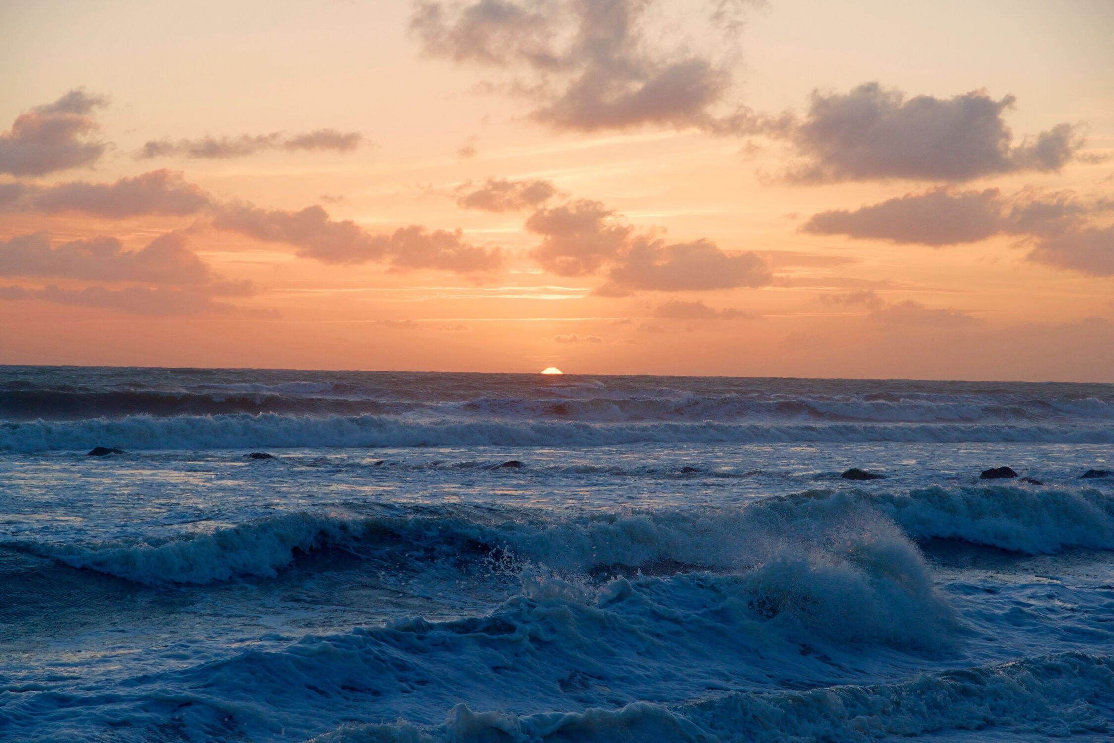 Meer, Wellen, Sonnenuntergang, Wolken, Brandung, Full HD, Desktop-Hintergrund für Windows