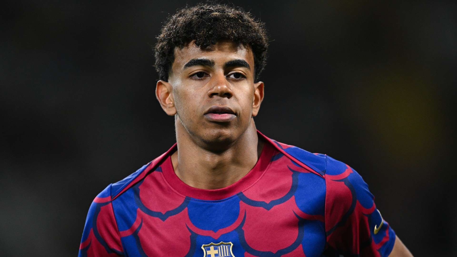 Lamine Yamal, FC Barcelona, Porträt, Dunkler Hintergrund, Fußballstar, Full HD Wallpaper