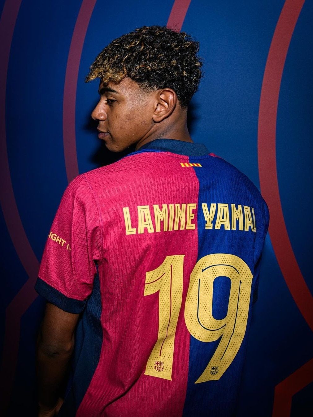 Lamine Yamal, FC Barcelona, Rückenansicht, Nummer 19, Blauer Hintergrund, HD Wallpaper