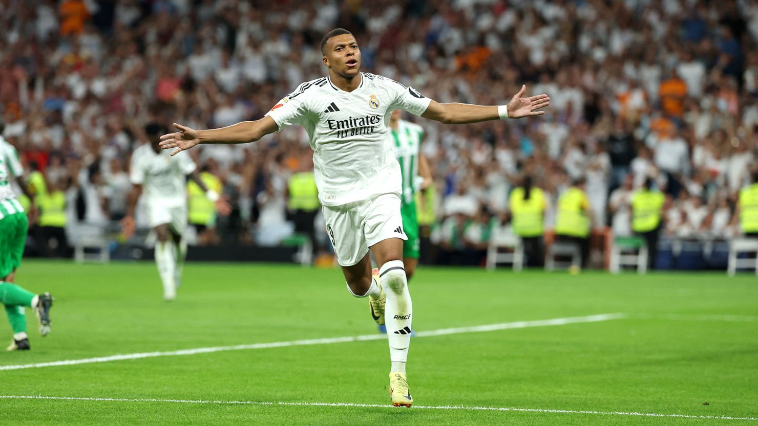 Kylian Mbappé, Real Madrid, Torjubel, Spielfeld, Zuschauer, Fußballspiel, HD-Hintergrundbild für PC