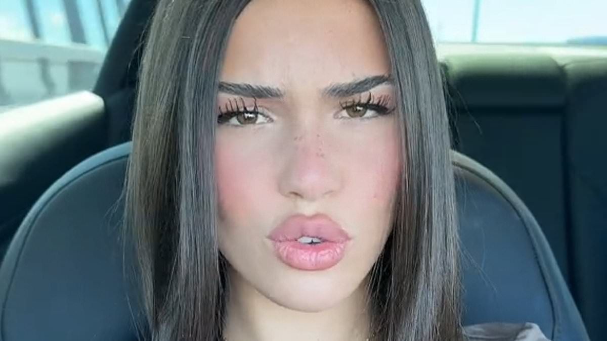 Leah Halton, Nahaufnahme, Auto, Schmollmund, Selfie, Hintergrundbild