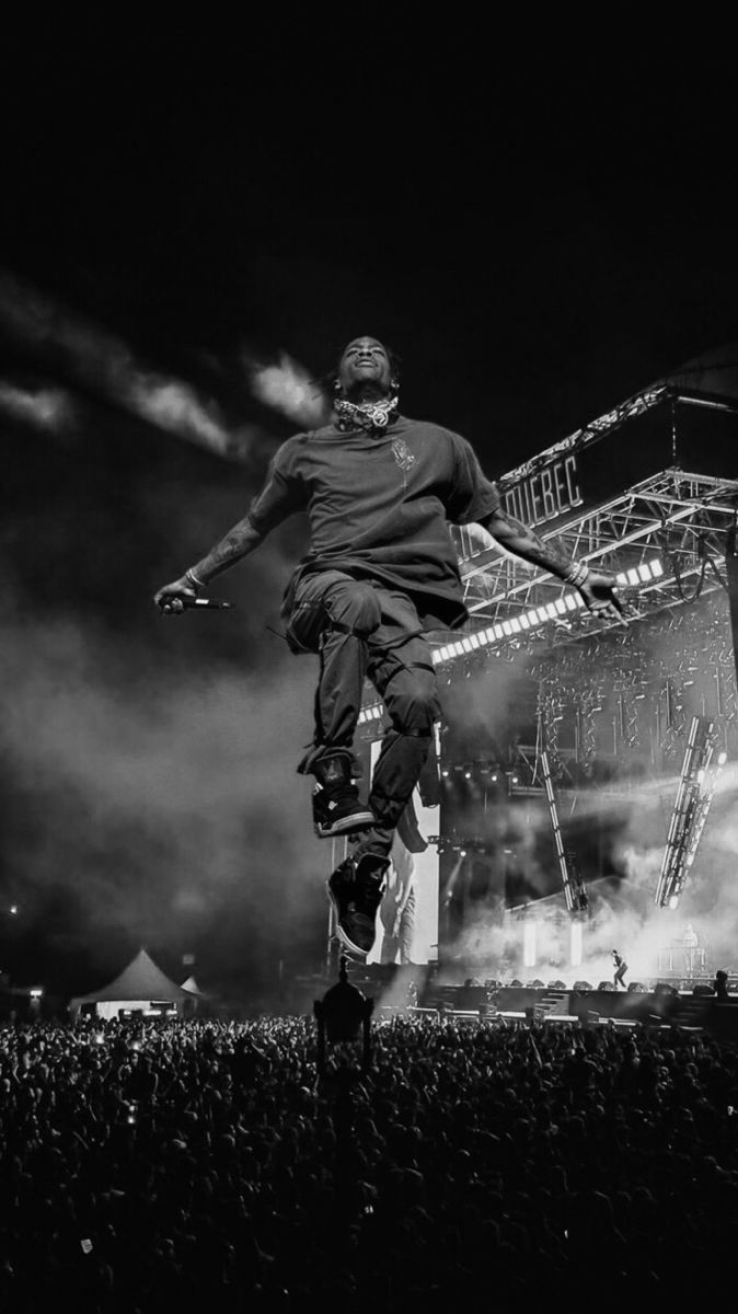 Travis Scott, Live-Auftritt, Sprung, Schwarz-Weiß, Menschenmenge, Sperrbildschirm fürs iPhone