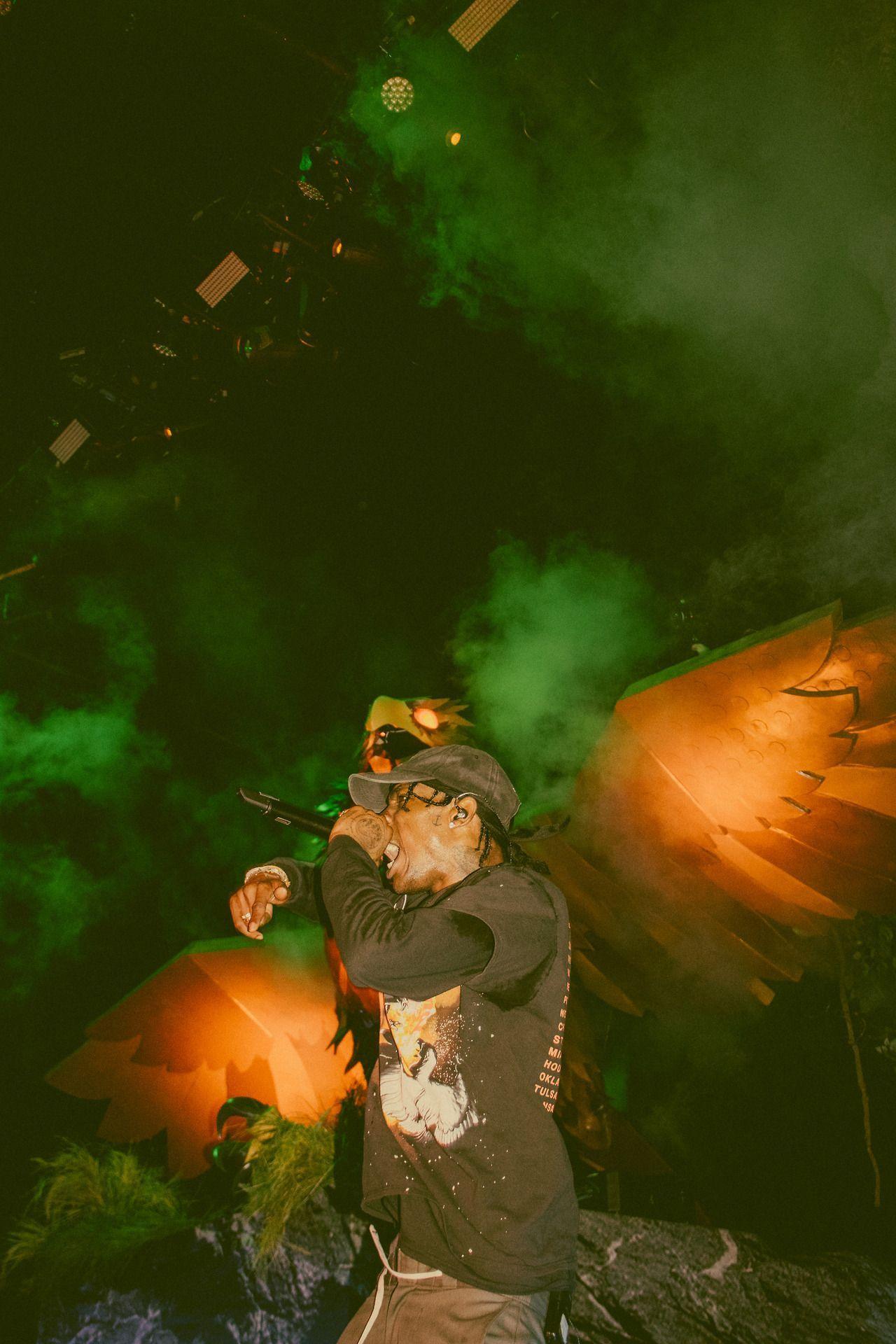 Travis Scott, Rauch, Grünes Licht, Bühne, Full HD, Hintergrundbild fürs Handy