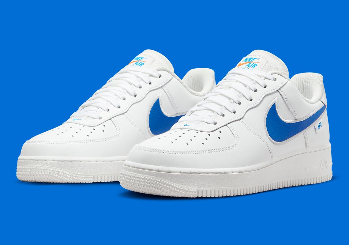 Nike Air Force 1, Blauer Swoosh, Weiß, Blau, Hintergrundbild