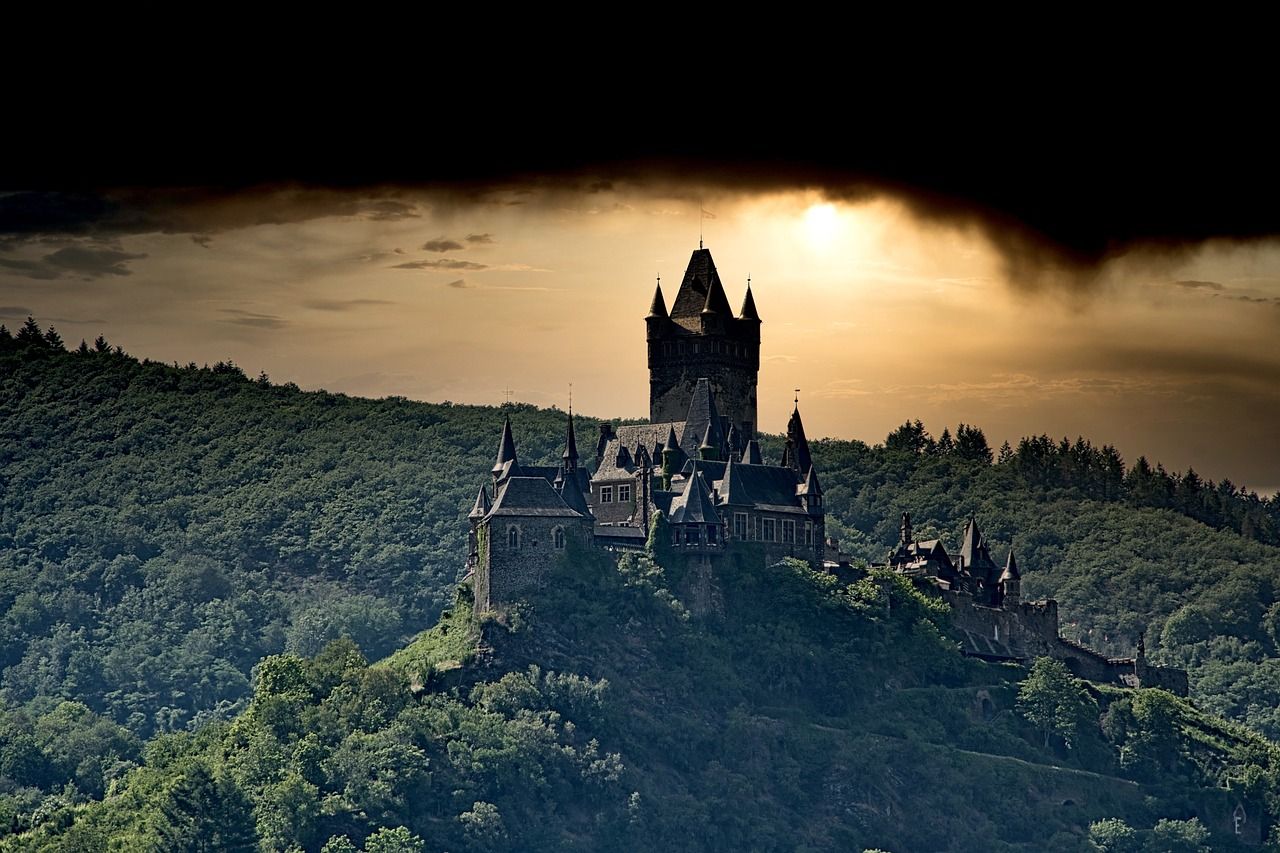Reichsburg Cochem, Mosel, Dramatischer Himmel, Wald, Silhouette, HD, Windows-Hintergrundbild