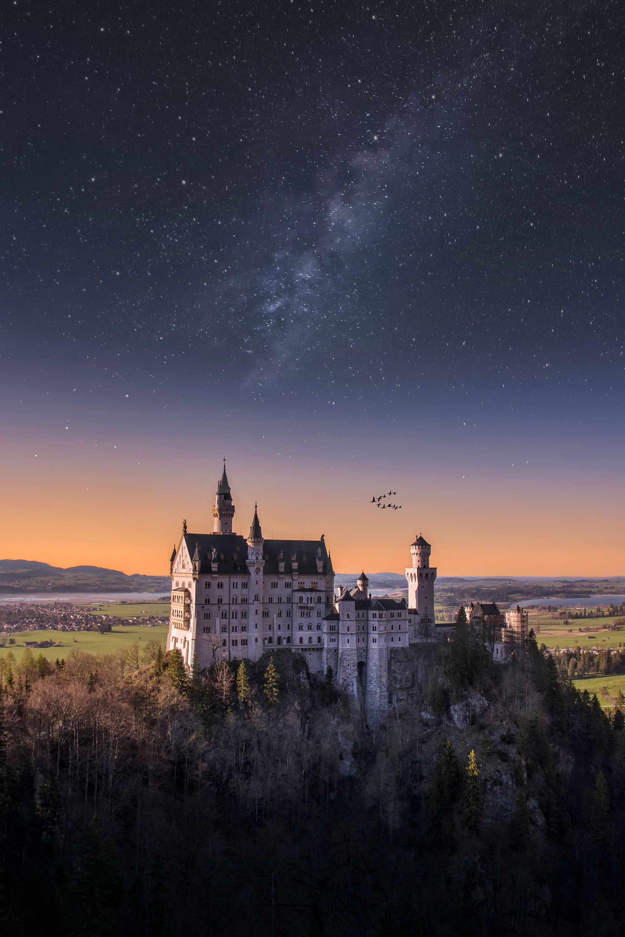 Schloss Neuschwanstein, Milchstraße, Sternenhimmel, Nacht, Bayern, Sperrbildschirm fürs iPhone