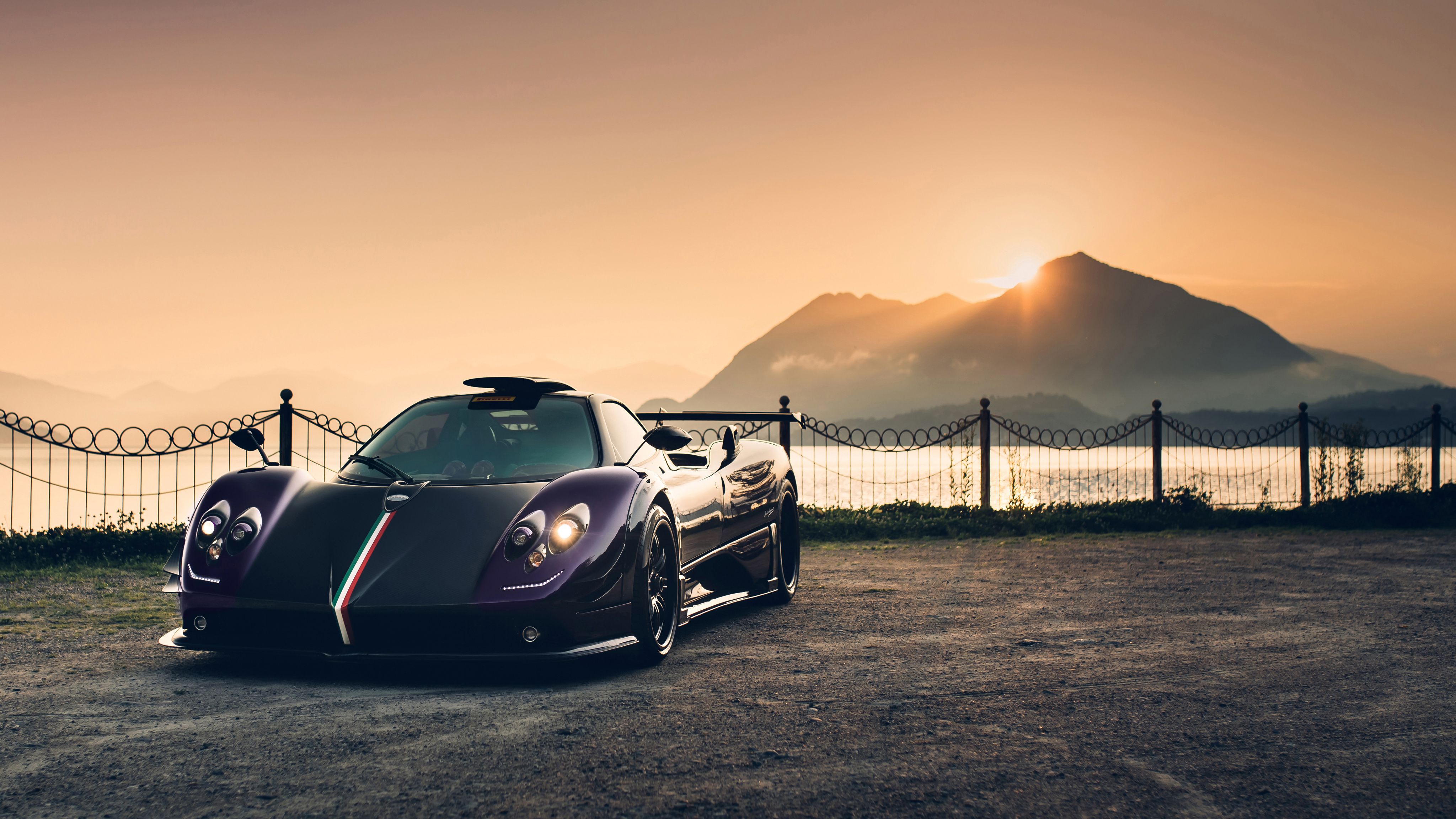 Pagani Zonda, Pagani, Berge, Sonnenuntergang, Violett, 16:9, 4K-Hintergrundbild für den Desktop