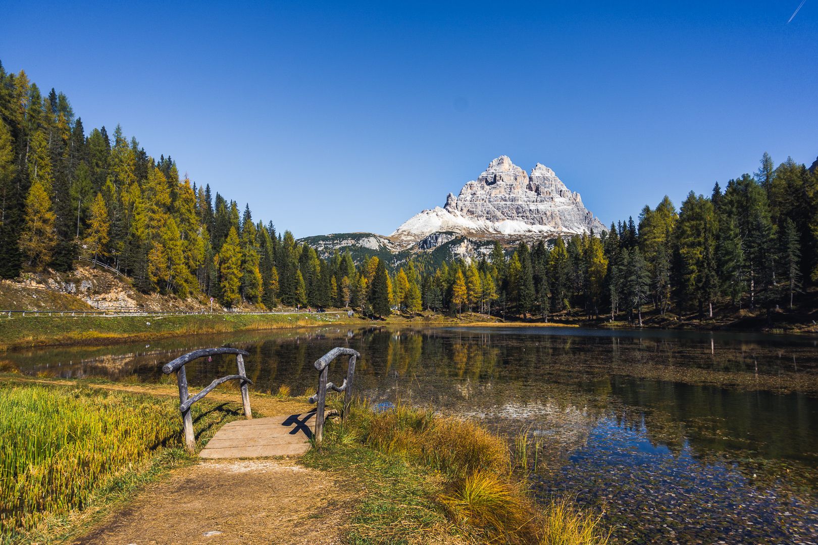 Lago d'Antorno, Drei Zinnen, Holzsteg, Blauer Himmel, Dolomiten, HD, Desktop-Hintergrund
