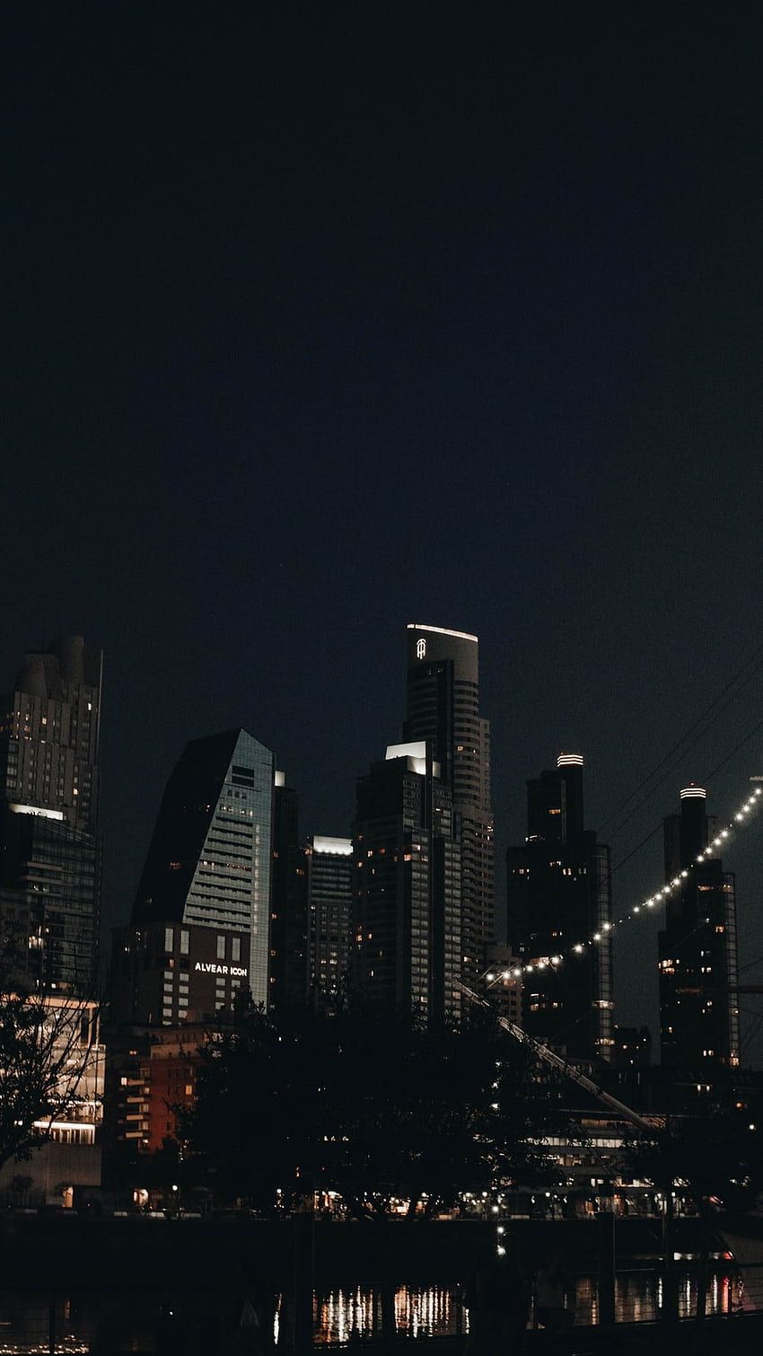 Wolkenkratzer, Nacht, Dunkle Stimmung, Brücke, Stadtlichter, Android-Hintergrundbild